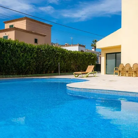 Holiday home Apto Con Terraza 301 *